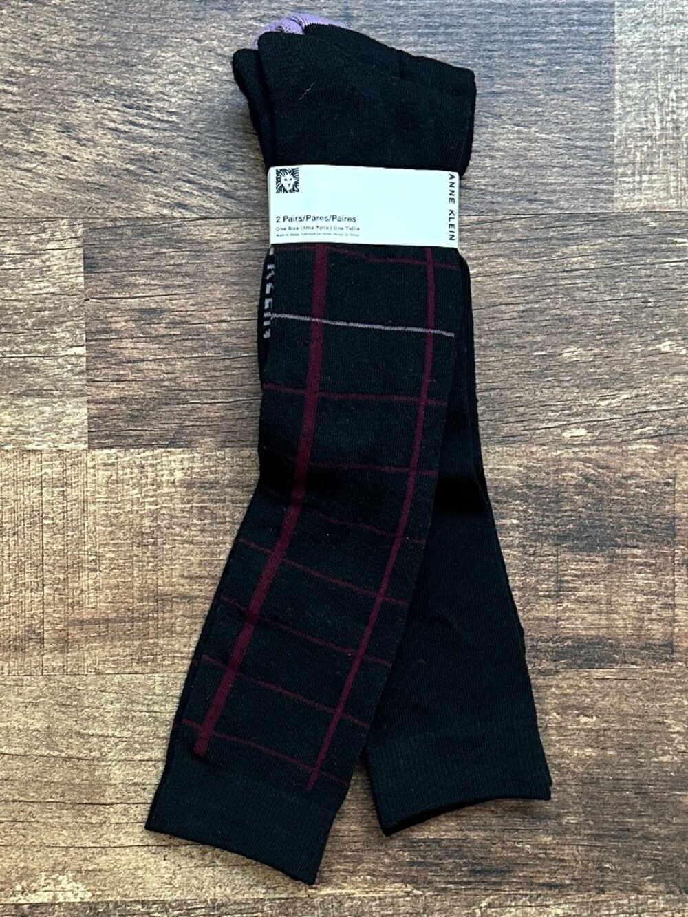 ⭐2 PAIRS ANNE KLEIN KNEE-HIGH SOCKS, size OS - NWT⭐
